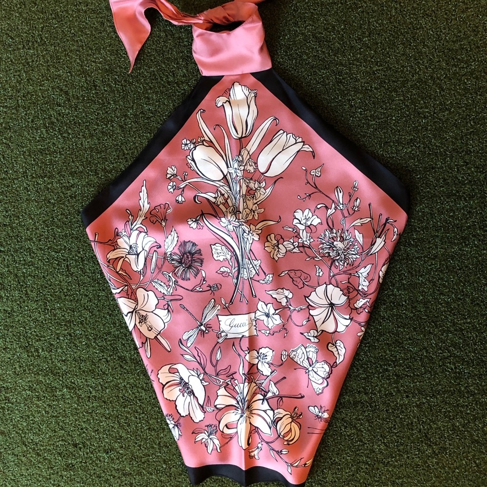 Gucci silk floral hanker chief top